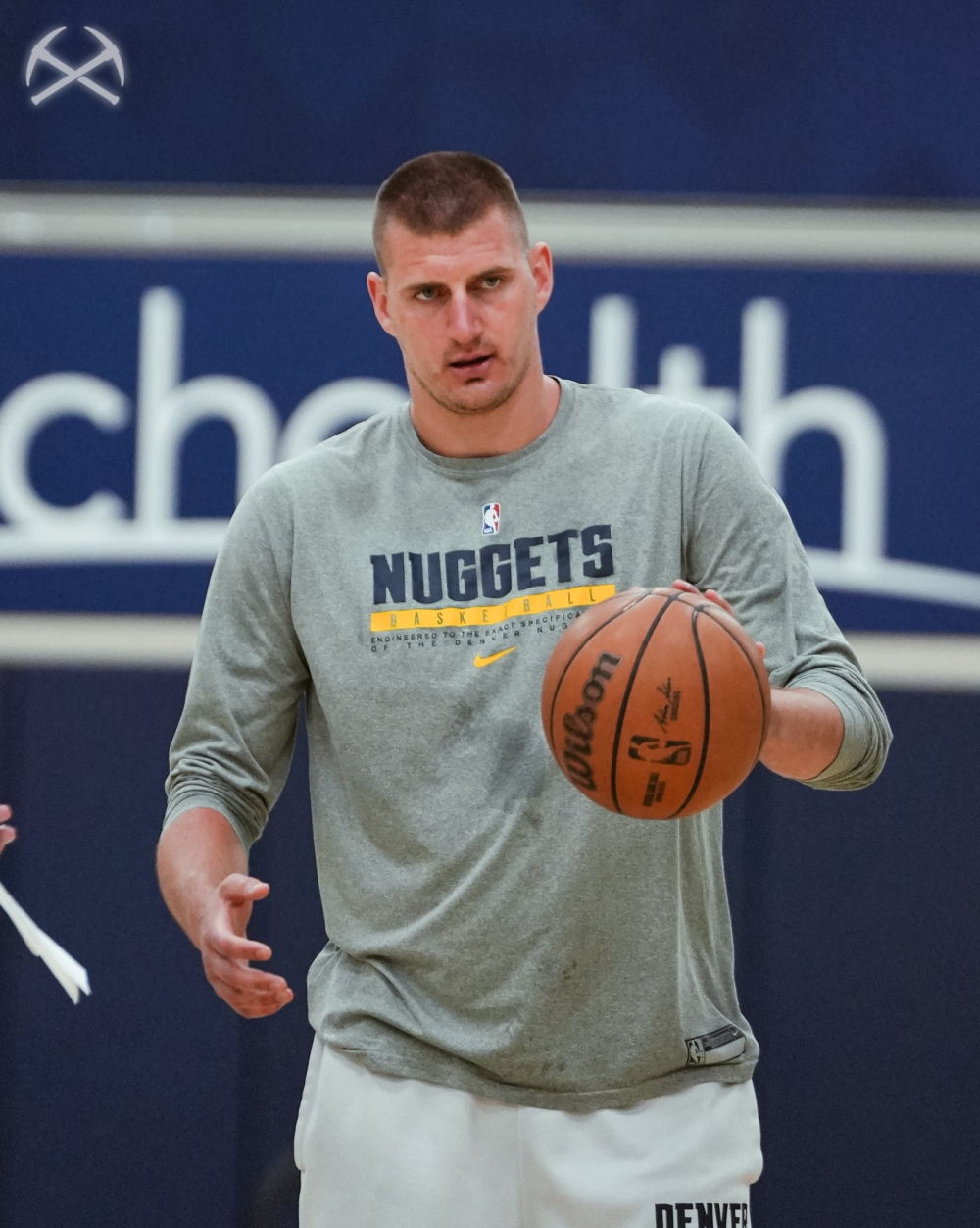 爱游戏游戏平台穆雷在瑞士队比赛中回归赛场，高光表现引发热议！的简单介绍